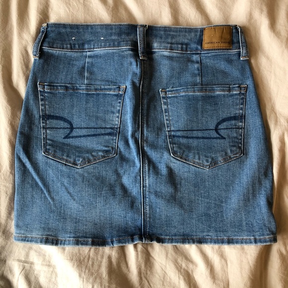 Great Condition Size 4 American Eagle Denim Skirt - Picture 5 of 5